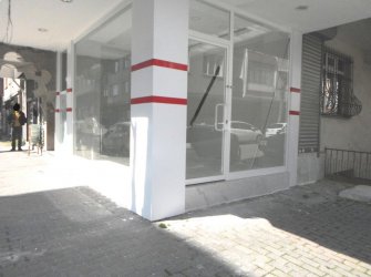 Güngören Haznedar'da 18 m2 Düz Giriş Köşe Başı Dükkan 940,000 TL
