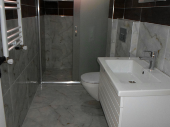 Güngören Güneştepe'de 2,Kat Sıfır Çift Balkonlu 2+1 Köşe Daire 85 m2