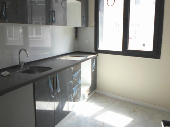 Güngören Güneştepe'de 2,Kat Sıfır Çift Balkonlu 2+1 Köşe Daire 85 m2