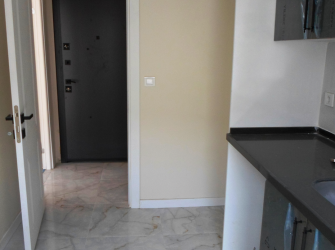 Güngören Güneştepe'de 2,Kat Sıfır Çift Balkonlu 2+1 Köşe Daire 85 m2