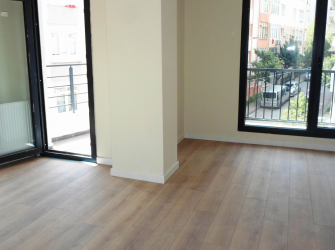 Güngören Güneştepe'de 2,Kat Sıfır Çift Balkonlu 2+1 Köşe Daire 85 m2