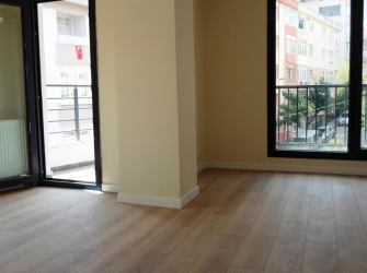 Güngören Güneştepe'de 2,Kat Sıfır Çift Balkonlu 2+1 Köşe Daire 85 m2