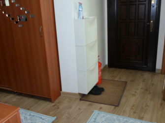 Bahçelievler'de 1,Kat Kredili 15 Yıllık 3+1 Tek Daireli 140 m2 Çift Balkonlu