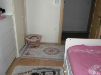 Bahçelievler Soğanlı Meydan 15 Yıllık 1,Kat Asansörlü 2+1Kredili 85 m2