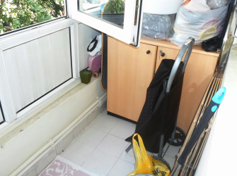 Bahçelievler Camlıkahve 2,Kat Asansörlü 3+1Kredili 140 m2 Balkonlu 