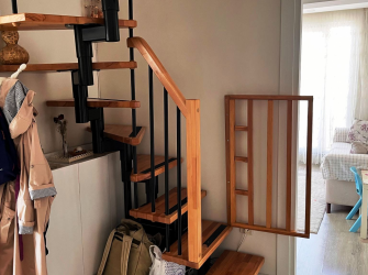 Bahçelievler Soğanlı Meydan 2+1 Asansörlü 8 Yıllık  100 m2 Dubleks