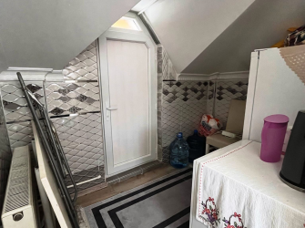 Bahçelievler Soğanlı Meydan 2+1 Asansörlü 8 Yıllık  100 m2 Dubleks