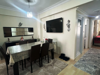 Güngören Güneştepe 14 Yıllık Bina 2,Kat Kredili 100 m2 Geniş 2+1 Daire