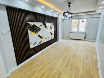 Bagcılar  Yıldıztepe'de 4,Kat Arsa Tapulu 3+1 İçi Yapılı 120 m2 Daire
