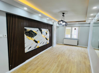 Bagcılar  Yıldıztepe'de 4,Kat Arsa Tapulu 3+1 İçi Yapılı 120 m2 Daire