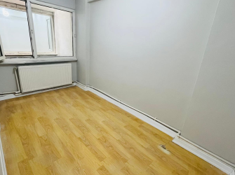 Bagcılar  Yıldıztepe'de 4,Kat Arsa Tapulu 3+1 İçi Yapılı 120 m2 Daire