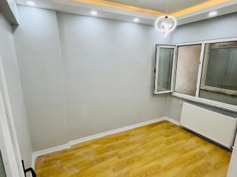 Bagcılar  Yıldıztepe'de 4,Kat Arsa Tapulu 3+1 İçi Yapılı 120 m2 Daire
