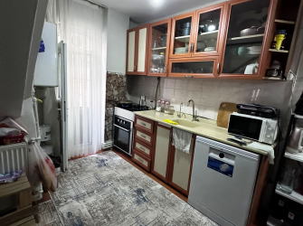 Güngören'de Tramvaya Yakın 2+1 Kredili 90 m2 Bahçe Katı Daire