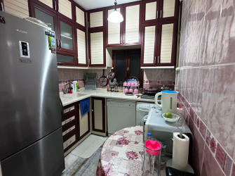 Güngören Camlıkahve'de 4,Kat Kredili 2+1 Balkonlu 85 m2 İçi Yapılı Masrafsız