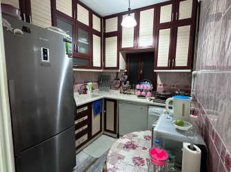 Güngören Camlıkahve'de 4,Kat Kredili 2+1 Balkonlu 85 m2 İçi Yapılı Masrafsız