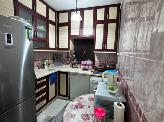 Güngören Camlıkahve'de 4,Kat Kredili 2+1 Balkonlu 85 m2 İçi Yapılı Masrafsız