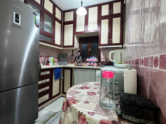 Güngören Camlıkahve'de 4,Kat Kredili 2+1 Balkonlu 85 m2 İçi Yapılı Masrafsız