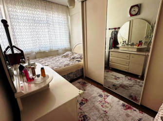 Güngören Camlıkahve'de 4,Kat Kredili 2+1 Balkonlu 85 m2 İçi Yapılı Masrafsız