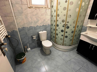 Güngören Güneştepe'de 1+1 Ön Cephe 70 m2 A.Mutfaklı Bahçe Katı