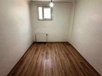 Güngören Güneştepe'de 1+1 Ön Cephe 70 m2 A.Mutfaklı Bahçe Katı