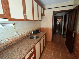 Güngören Güneştepe'de 1,Kat 2008 Yapımı 2+1 Kat Mülkiyetli 80 m2 Boş 
