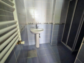 Güngören Güneştepe'de 1,Kat 2008 Yapımı 2+1 Kat Mülkiyetli 80 m2 Boş 