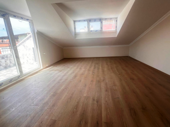 Güngören Güneştepe'de 4+2 Asansörlü 170 m2  Dubleks 3 Banyolu Teraslı