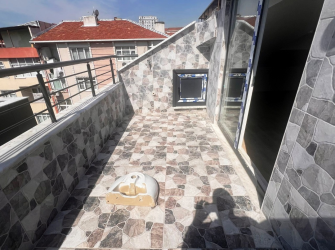 Güngören Güneştepe'de 4+2 Asansörlü 170 m2  Dubleks 3 Banyolu Teraslı