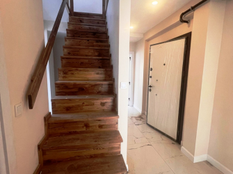 Güngören Güneştepe'de 4+2 Asansörlü 170 m2  Dubleks 3 Banyolu Teraslı