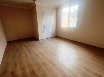 Güngören Güneştepe'de 4+2 Asansörlü 170 m2  Dubleks 3 Banyolu Teraslı