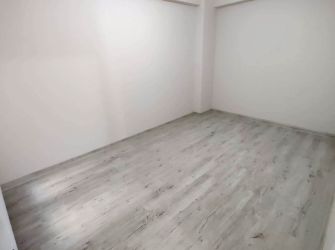 Bahçelievler Camlıkahve'de 4,Kat Asansörlü 2+1Kat Mülkiyetli 75 m2 