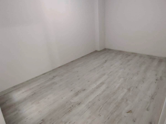 Bahçelievler Camlıkahve'de 4,Kat Asansörlü 2+1Kat Mülkiyetli 75 m2 