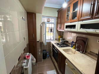 Bağcılar Yenigün'de 2+1 Kat Mükiyetli 90 m2 Balkonlu Yüksek Giriş