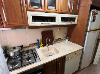 Bağcılar Yenigün'de 2+1 Kat Mükiyetli 90 m2 Balkonlu Yüksek Giriş
