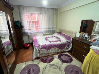 Bağcılar Yenigün'de 2+1 Kat Mükiyetli 90 m2 Balkonlu Yüksek Giriş