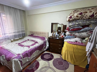 Bağcılar Yenigün'de 2+1 Kat Mükiyetli 90 m2 Balkonlu Yüksek Giriş