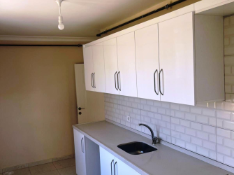 Avcılar Tahtakale Mh 1,Kat Asansörlü 2+1 Balkonlu 90 m2 Yeni Bina