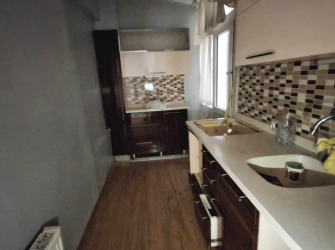 Bahçelievler Camlıkahve'de 2,Kat Balkonlu 3+1 Köşe 120 m2 Daire