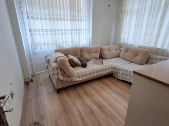 Bahçelievler'de Migrosa Yakın 3,Kat İskanlı 2+1 İçi Yapılı 85 m2 Masrafsız