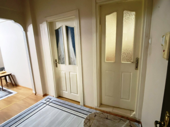 Güngören İnönü Cd'sinde 5,Kat Kredili 2+1 Köşe  90 m2 Balkonlu