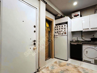 Güngören Camlıkahve'de 60 m2 A.Mutfaklı 5 Yıllık Bina 2+1 Bahçe Katı