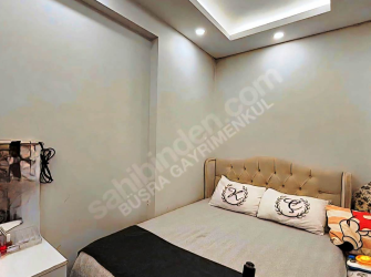 Güngören Camlıkahve'de 60 m2 A.Mutfaklı 5 Yıllık Bina 2+1 Bahçe Katı