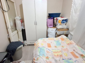 Güngören Merkez'de 1,Kat Geniş 3+1 Kredili Ön Cephe 140 m2 Balkonlu