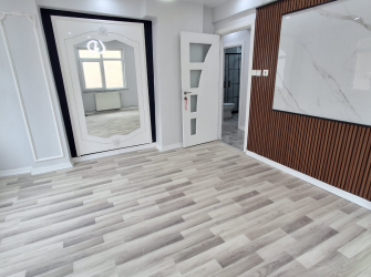 Güngören Sanayi'de 3+1 Kat Mülkiyetli 110 m2 İçi Yapılı Tek Daireli Dubleks
