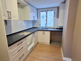 Bahçelievler Camlıkahve'de 3+1 Sıfır Asansörlü 130 m2 E.Banyolu Dubleks 