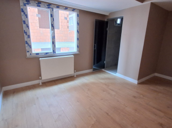 Bahçelievler Camlıkahve'de 3+1 Sıfır Asansörlü 130 m2 E.Banyolu Dubleks 