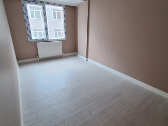 Bahçelievler  Camlıkahve'de 1,Kat Sıfır Asansörlü 2+1 Boş 80 m2