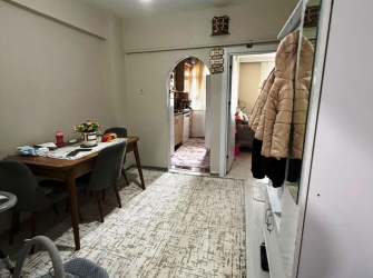 Güngören'de KENTSEL İÇİN ANLAŞILMIŞ 2,Kat Ön Cephe 2+1 