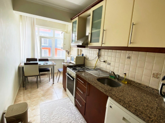 Bahçelievler'de Fizik Tedavi Karşısı 3,Kat 2005 Yapımı 3+1 Kredili Ön Cephe