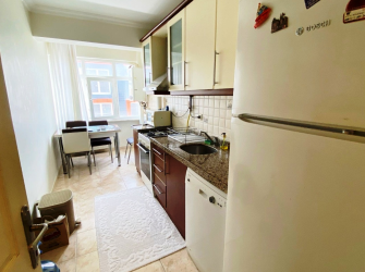 Bahçelievler'de Fizik Tedavi Karşısı 3,Kat 2005 Yapımı 3+1 Kredili Ön Cephe